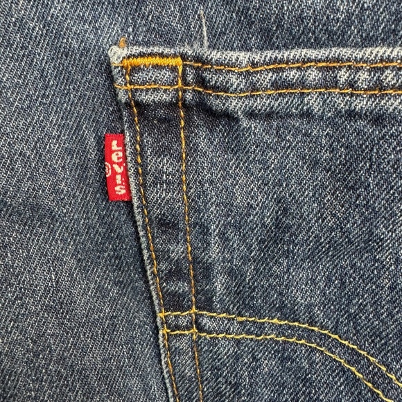 Levis 550 Straight Leg Jeans Mens Size 42X32 Medium Wash High Rise - Picture 15 of 15